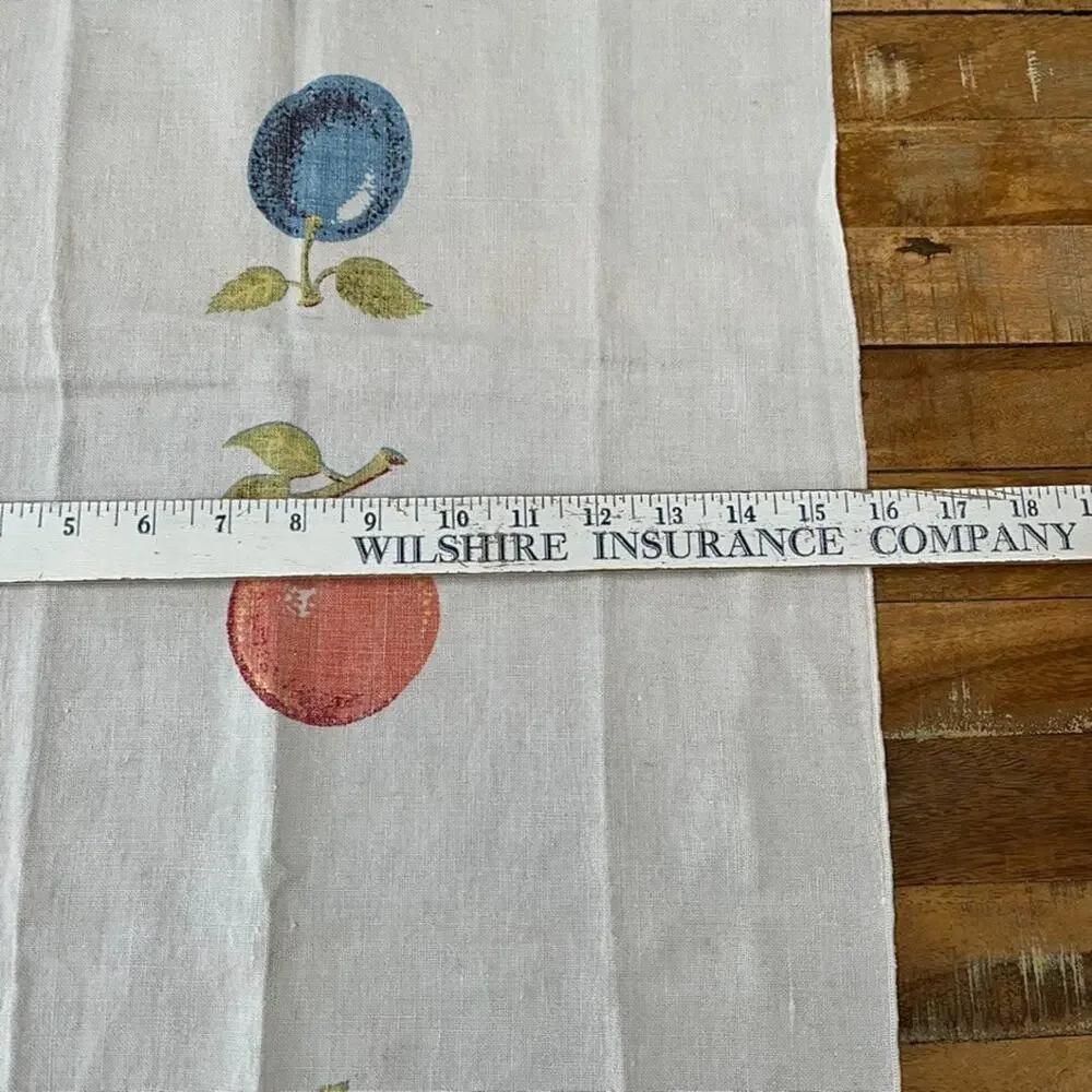 Vintage Linen Kitchen Tea Towel Printed Fruit Motif Scallop Decorative Trim
